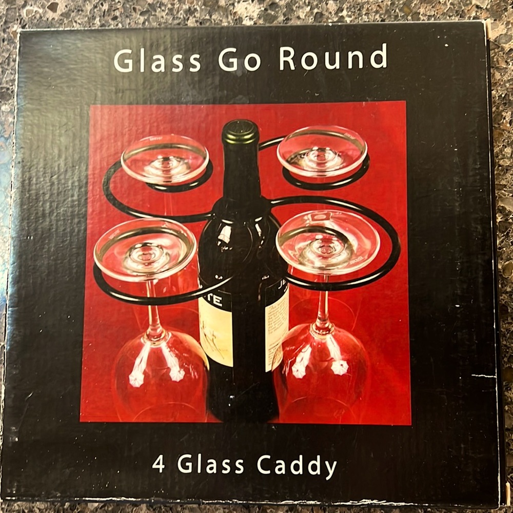 Metal Wine glass Caddy.  Holds 4 glasses.  NWB